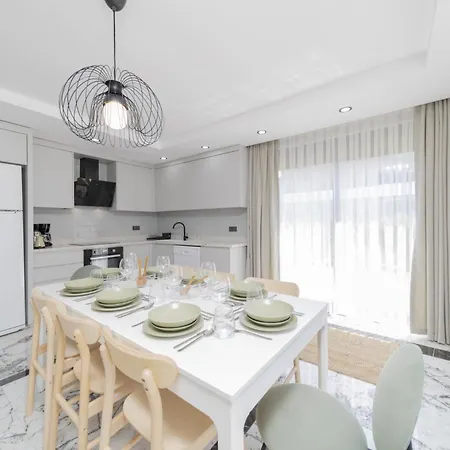 Flat W Pool And Balcony 10 Min To Beach In Serik Belek